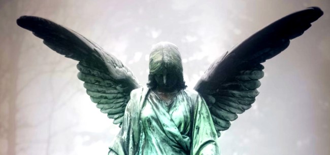 1222 nombre d'anges - statue angélique