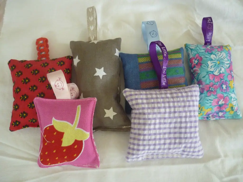 Comment faire des sachets de lavande pour les armoires ? MamanSanta