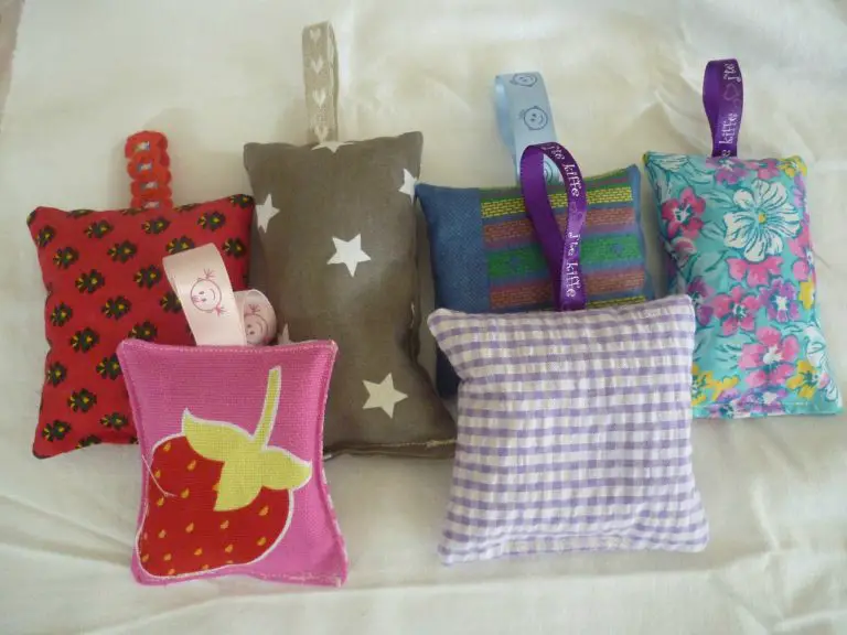 Comment faire des sachets de lavande pour les armoires ? MamanSanta