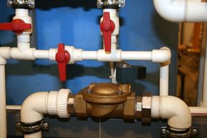Quel sens pour ouvrir une vanne d'eau ?