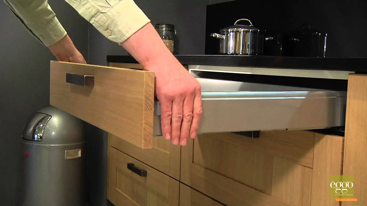 Comment enlever un tiroir coulissant Ikea Metod ? MamanSanta