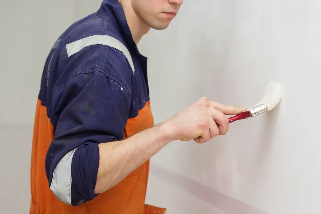 Comment faire une retouche de peinture mur ?