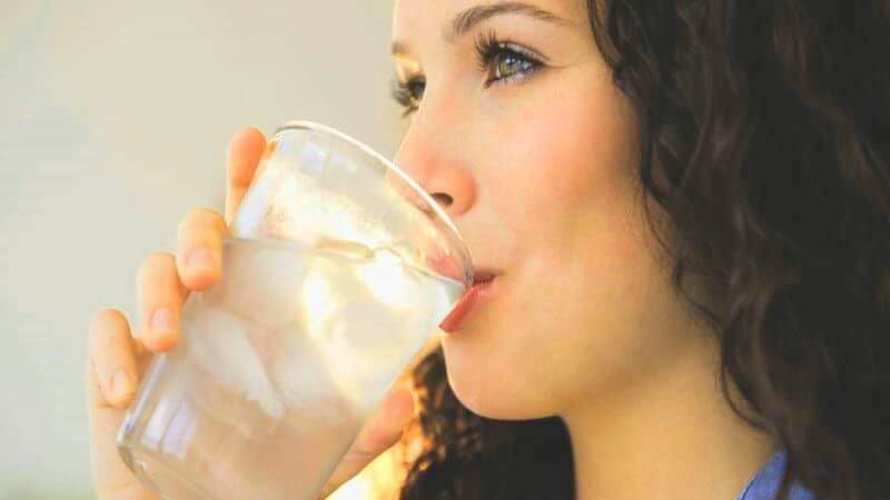 Quelle eau boire quand on a des calculs biliaires ? 1